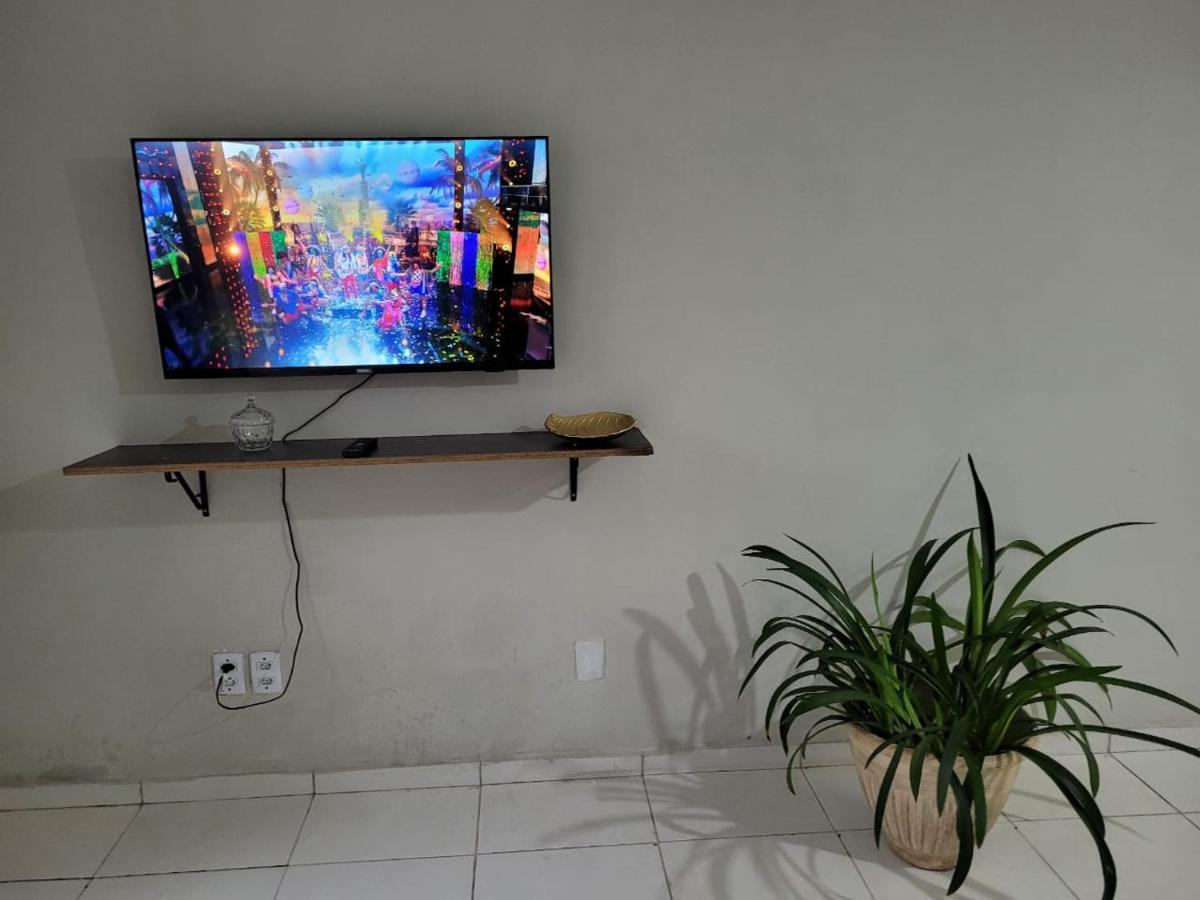 Sobrado 6 amplo e confortável em condomínio Corumbá Esterno foto